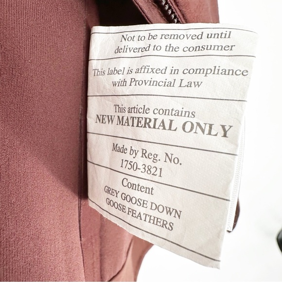 Lululemon Down and Around Puffer Down Vest Size 8 - Picture 7 of 9